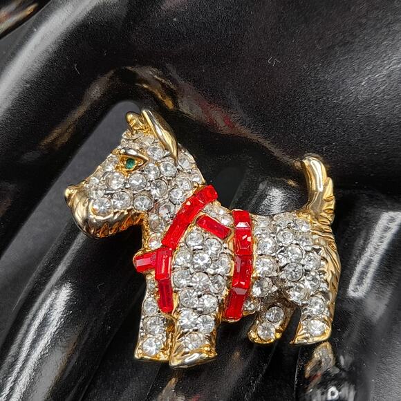 Vintage Scottie Terrier Dog Brooch, Red Clear Rhinestones, 80s Vintage Jewelry - Picture 6 of 9